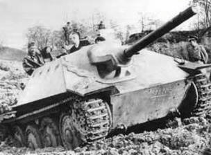 Фотография Jagdpanzer 38(t) Hetzer für 7.5cm PaK39 / Panzerjäger 38(t). Хетцер на испытаниях