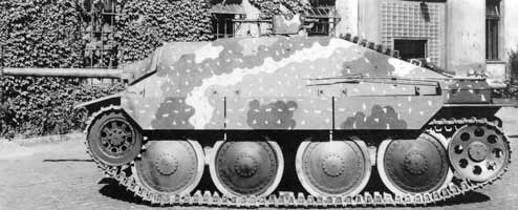 Фотография Befehlspanzerwagen Panzerjäger 38(t) - командирский Хетцер