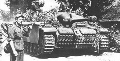 Фото - дополнительное бронироавание на StuG III Ausf G